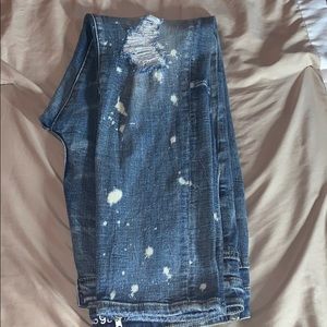 Stressed demin jeans